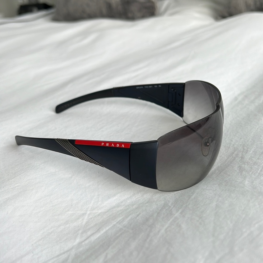Prada Linea Rossa SPS 07H 7YO-3M1 Sunglasses